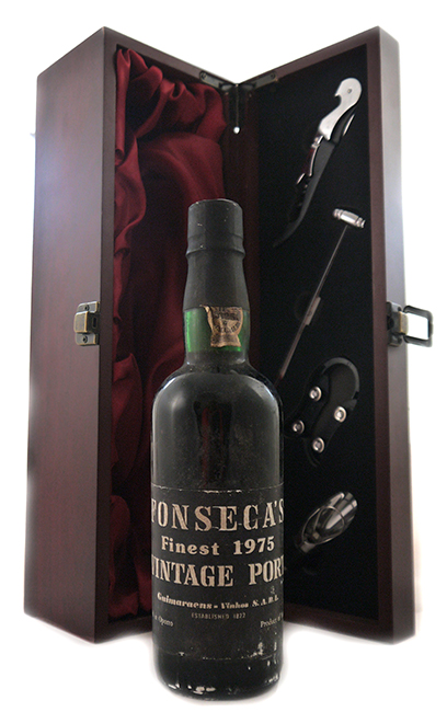 1975 Fonseca Vintage Port 1975 (1/2 bottle)
