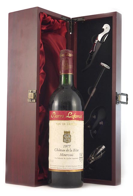 1977 Chateau De La Reze 1977 Pierre Laforest (Red wine)