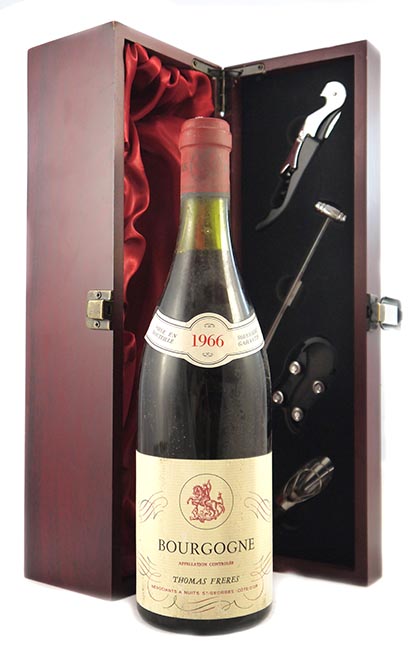 1966 Bourgogne 1966 Thomas Freres (Red wine)