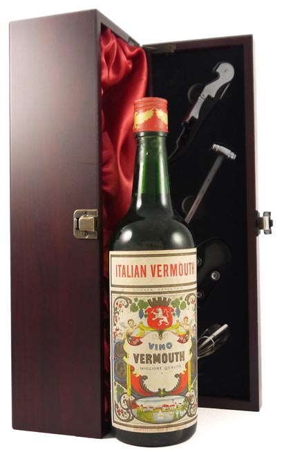 1970's Vladivar Vino Vermouth 1970's