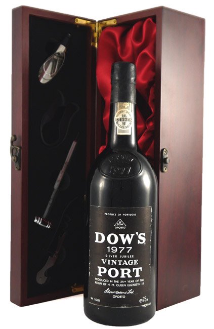 1977 Dow Vintage Port 1977 Silver Jubilee