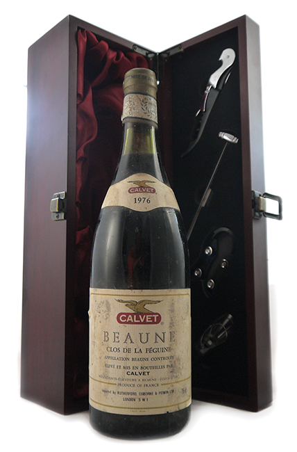 1976 Beaune 'Clos de la Feguine' 1976 Calvet (Red wine)