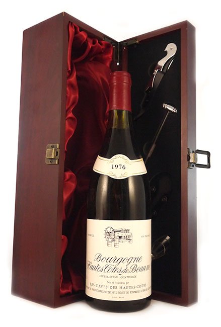 1976 Bourgogne Hautes Cotes de Beaune 1976 Les Caves Des Hautes Cotes (Red wine)