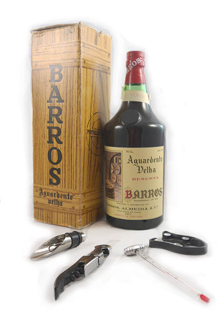 1983 Aguardente Barros Velha Reserva Wine Spirit 1983 95cl  (Original box)