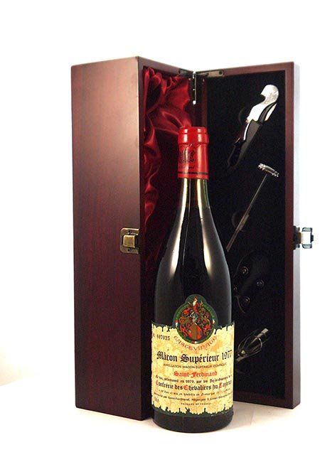 1977 Macon Superieur 1977 Saint Ferdinand (Red wine)