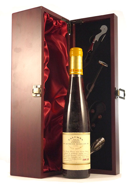 1992 Yalumba Botrytis Semillon Family Reserve 1992 (Dessert wine) (1/2 bottle)