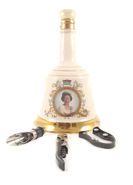 1986 Bell's Royal Decanter Bell's Queen Elizabeth's 60th Birthday Decanter 1986 Blended Scotch Whisky Blended Old  Scotch Whisky