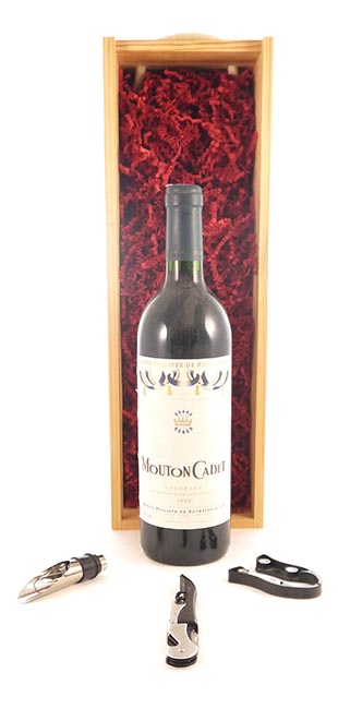 1990 Mouton Cadet 1990 Bordeaux  (Red wine)