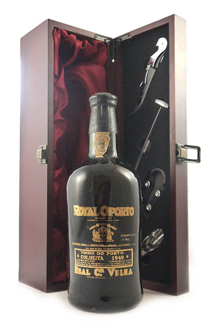 1940 Real Companhia Velha Royal Oporto Colheita Port 1940