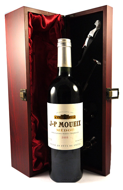 2005 Medoc Eleve en Futs de Chene 2005 JP Mouix (Red wine)
