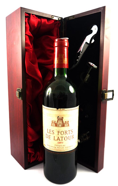 1977 Chateau Les Forts de Latour 1977 Pauillac (Red wine) (Base of Neck)