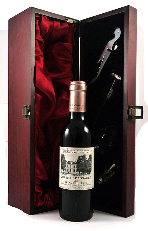 1988 Chateau Dassault 1988 Saint Emilion Grand Cru (Red wine) (1/2 bottle)
