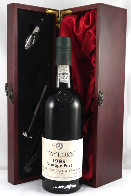 1985 Taylor Fladgate Vintage Port 1985 MAGNUM